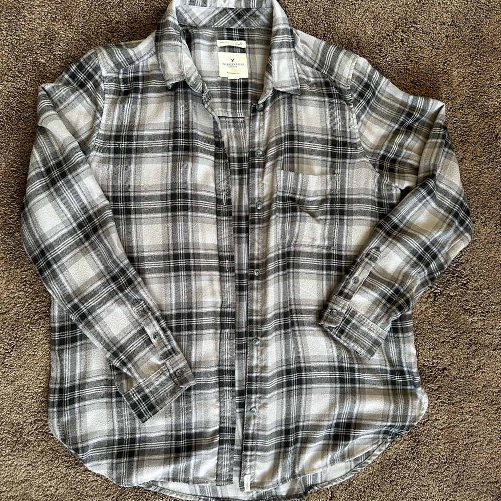 Black/Gray American Eagle women's flannel